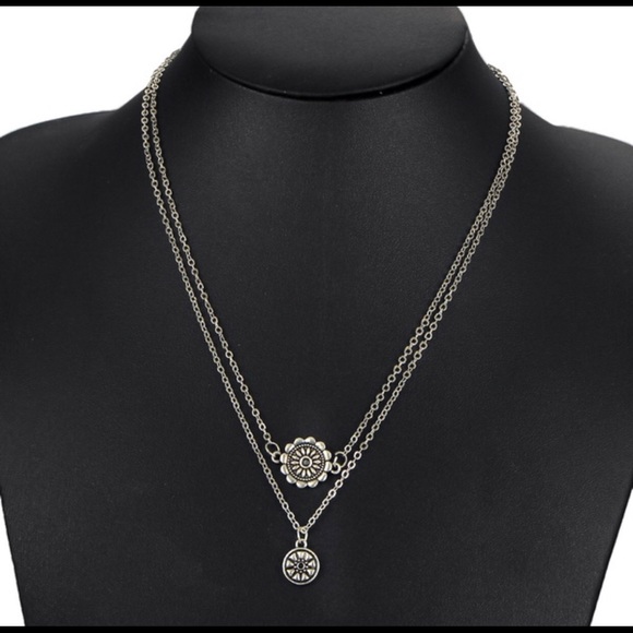 Boho 2 necklace bundle mandala necklaces - Picture 4 of 8